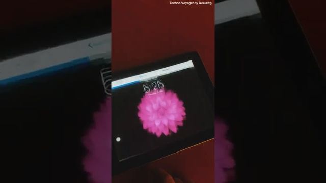 iPad 2 on iOS 9.3.5 wallpapers смотреть онлайн