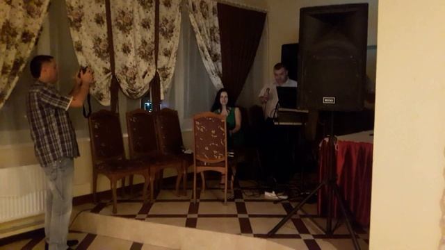 Празднование крестин Даника в ресторане. смотреть онлайн