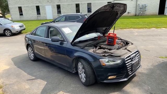 Очередной утопленник... А как бы поступили вы?AUDI A4 - авто из США ??.