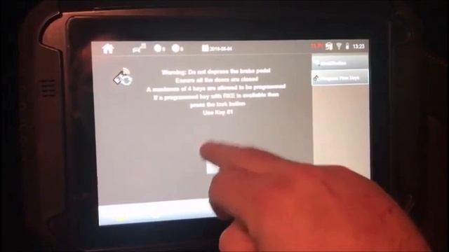Программирование с помощью Smart Pro Prox-ключей для Nissan Altima (2019) при их полной потере смотреть онлайн