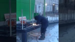 Монтаж перил из нержавейки своими руками