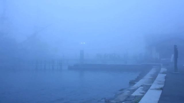 Japan. Hakone.Asinokoに霧в тумане Корабли призраки! смотреть онлайн