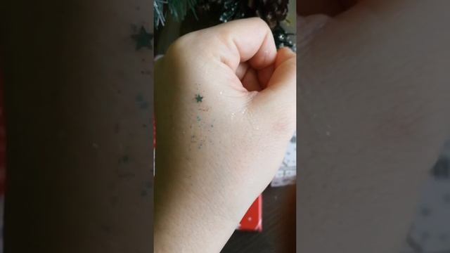 Глиттер для лица смотреть онлайн