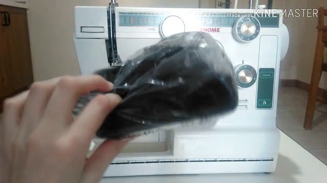 Обзор машины Janome L394/LE22. Часть 1.Распаковка. смотреть онлайн