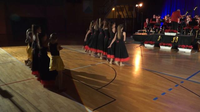 Božično-novoletni koncert Godbe Komenda 2020 смотреть онлайн