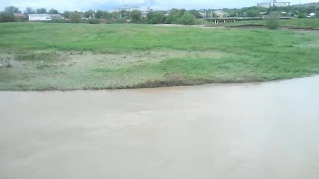 Обильные дожди в Грачёвке смотреть онлайн