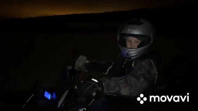 Георгий катается на большом квадроцикле!! смотреть онлайн