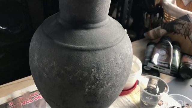 Перекрасила вазу как на Pinterest, самодельной меловой краской. смотреть онлайн