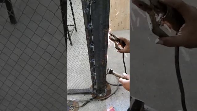 Only 2 Kg IGBT DC Inverter Welder ! Less Load, More Safety & Portable