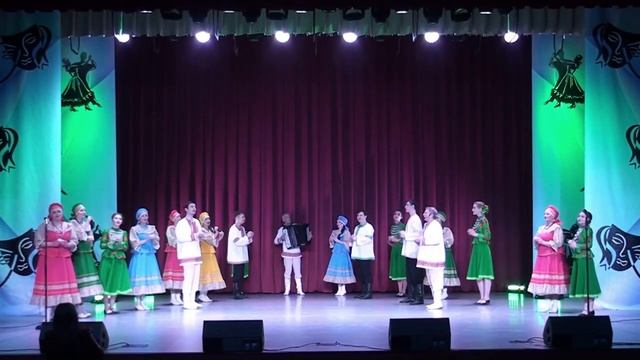 КАК ПО ГОРКАМ, ПО ГОРАМ - НАРОДНЫЙ АНСАМБЛЬ "СИБИРСКИЙ СКАЗ" и ТАНЦЕВАЛЬНЫЙ КОЛЛЕКТИВ "ЗВЕЗДОЧКИ" смотреть онлайн