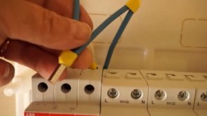 Как собрать электрощит для дома. Как собрать электрощит своими руками.