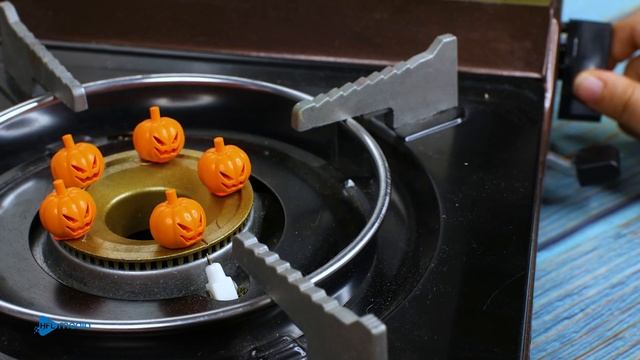 Halloween Recipe ? Making Roasted GIANT PUMPKIN Soup from LEGO IRL - Stop Motion Cooking ASMR 4K смотреть онлайн