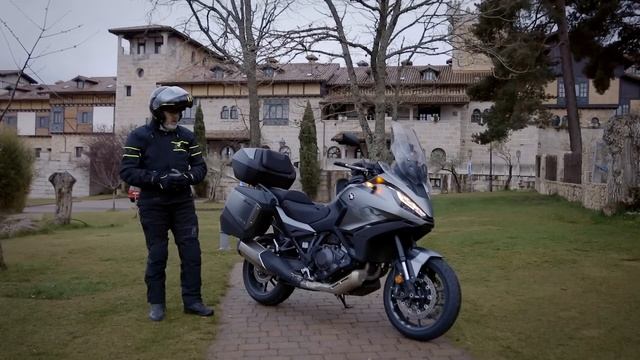 Honda NT1100 IBERIA TOUR EXPERIENCE | Motosx1000