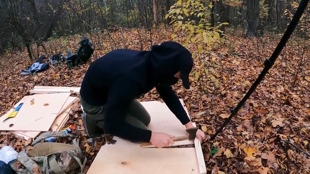 Живу в Чернобыле месяц. Построили домик под землей в Зоне Отчуждения. Делаем сталкерскую базу смотреть онлайн