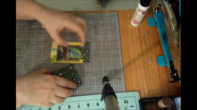Hidden Tag Surprise! смотреть онлайн