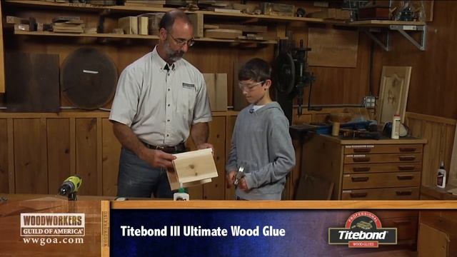 Building a Bird House with Titebond III Ultimate Wood Glue смотреть онлайн