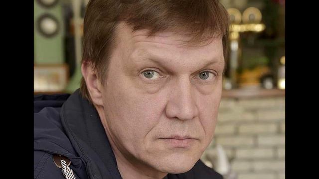 Москва стоит на коленях...Идут похороны актера Александра Саюталина смотреть онлайн