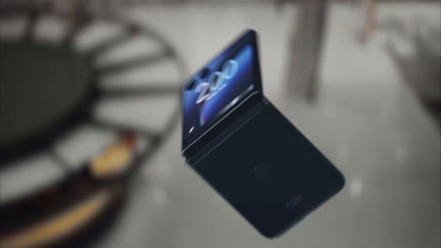 Motorola Razr 40 Ultra - Flip The Script