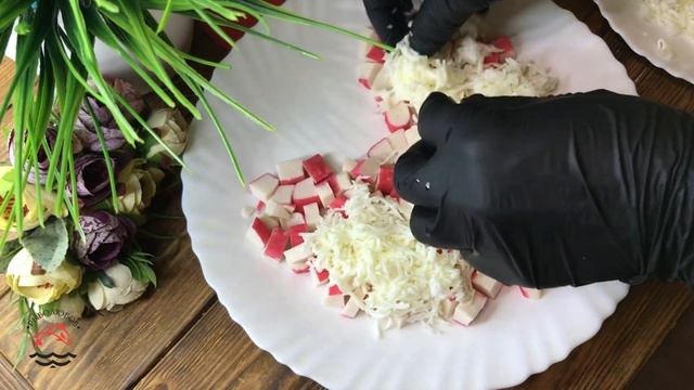 Готовим салат-сердце из морепродуктов смотреть онлайн