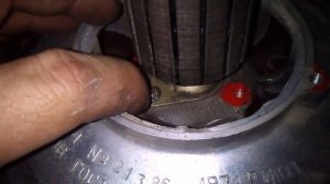 Разборка пылесоса Урал, для смазки подшипника. Vacuums Ural, bearing grease.