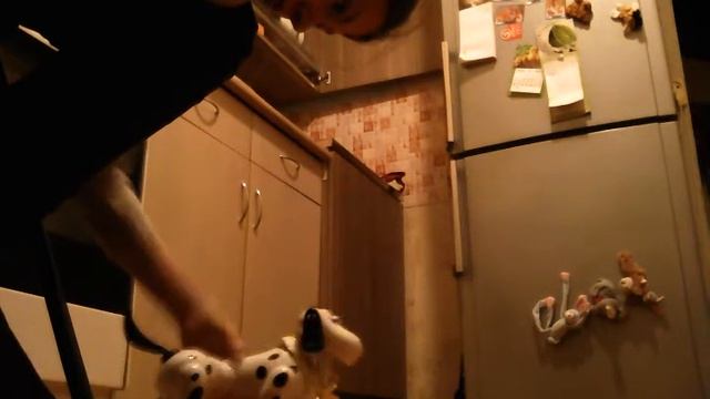 Робот пёс танцует под музыку . смотреть онлайн