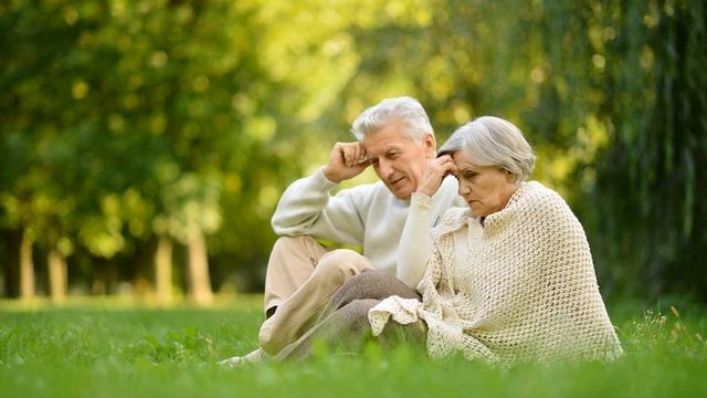 С годами мы становимся мудрей - Михаил Фирюлин смотреть онлайн