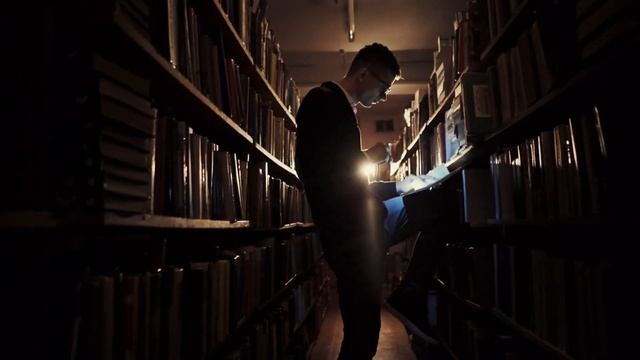 Cults in the Catacombs of Paris: A Labyrinth of History and Mystery смотреть онлайн