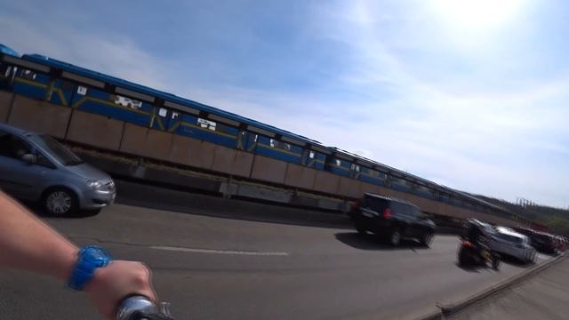 НА ВЕЛОСИПЕДАХ ПО КИЕВУ / ГИДРОПАРК / F.U.L.L BAR / СЪЕМКИ КЛИПА ЗИПУЛЯ смотреть онлайн