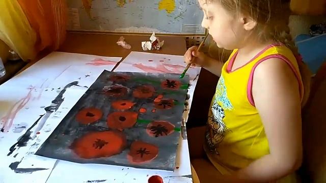 Осваиваем технику монотипия. new technique of drawing Рисунок гуашью "МАКИ". София, 6 лет. смотреть онлайн