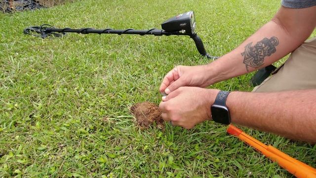 Metal Detecting with Garrett AT Max смотреть онлайн
