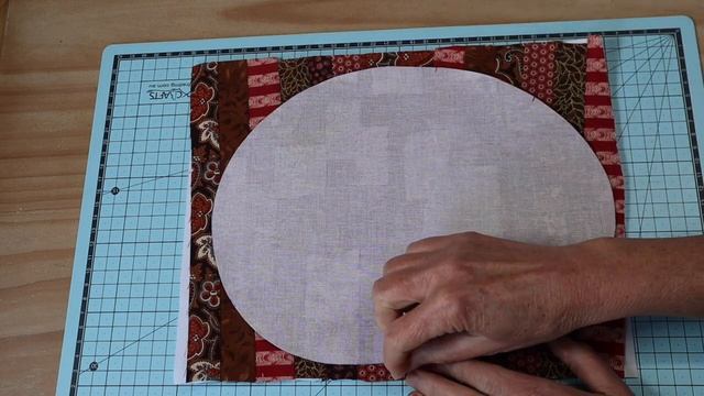 Patchwork Fox || FREE PATTERN || Full step by step Tutorial with Lisa Pay смотреть онлайн