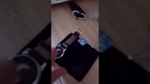 Замена батарейки на часах Tissot.