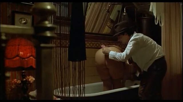 цветок в попе смотреть онлайн