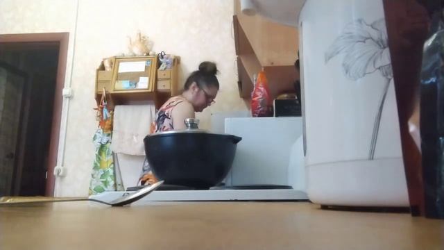 РЕЦЕПТ КАЛМЫЦКОГО ЧАЯ ОТ МУЖА/ОБЕД/МОЯ НОВАЯ ПОСУДА/ПАПИН ПОДАРОК ДЛЯ ГЕЛИ смотреть онлайн
