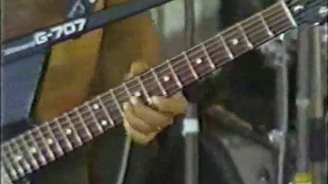 Black Uhuru - Live Under The Sky -Tokyo Japan 1984 Part 2 of 2.mpg смотреть онлайн