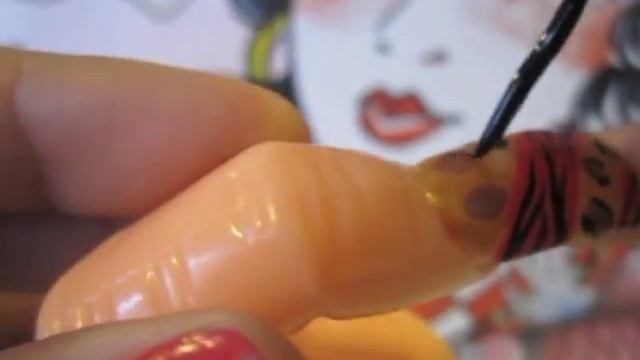 Nails Estilo Sinaloa- Pasion de Oro смотреть онлайн