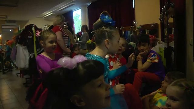 За кулисами XI фестиваля Академии детского мюзикла смотреть онлайн