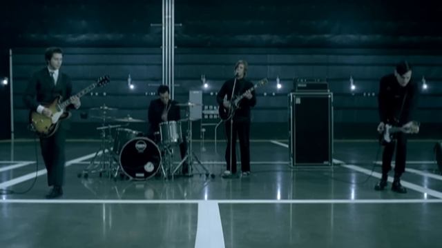 Interpol - Slow Hands смотреть онлайн