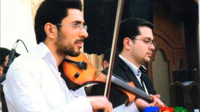 Ramin Hasanov - Песня первой любви смотреть онлайн