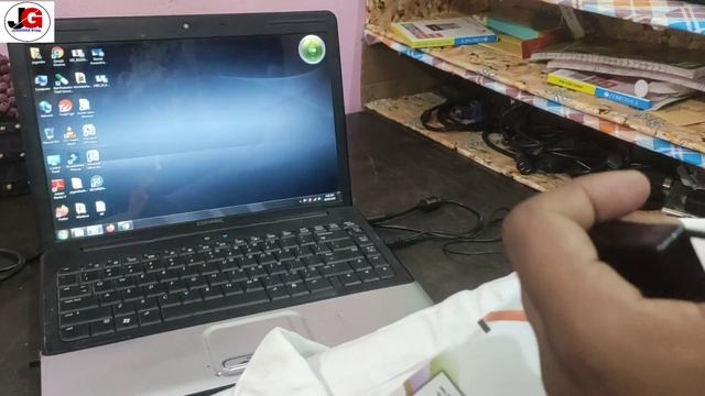 Laptop USB port kaise extend kare || USB Hub for Laptop || Iball USB Hub. смотреть онлайн