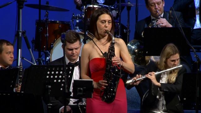 All by myself - Марина Задорожная и Губернаторский духовой оркестр смотреть онлайн