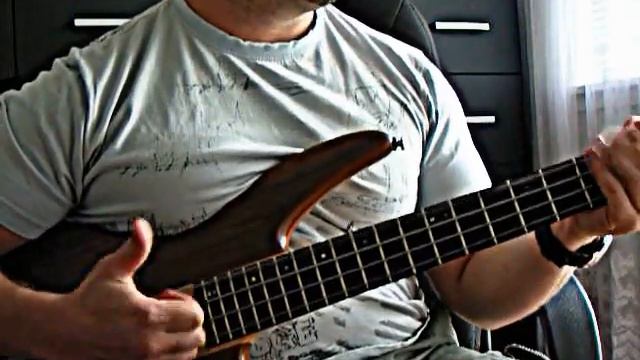 Ibanez Prestige Bass смотреть онлайн