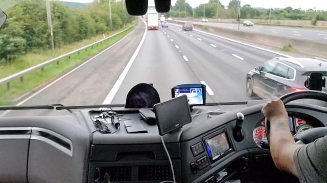 POV Truck Driving UK M5 to Western- super- Mare смотреть онлайн
