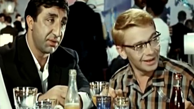 Видеостатус - Бамбарбия Киргуду смотреть онлайн