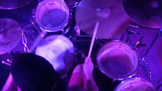 Sk8ter Boy aka Skater Boy by Avril Lavene, drum cover performed by Brad Berry смотреть онлайн