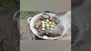 Бараньи пистолетики с овощами на садже