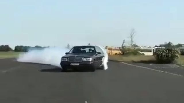 Best Of Mercedes S600 W140 V12 Biturbo!! CRAZY !!