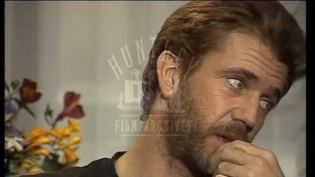 Mel Gibson on Running a Cattle Farm, 1990's- Film 91831 смотреть онлайн