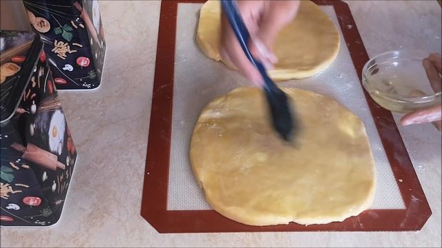 СЛОЕНОЕ Песочное печенье на КЕФИРЕ. ПРОСТОЙ РЕЦЕПТ БЫСТРОГО и ВКУСНОГО ПЕЧЕНЬЯ к ЧАЮ смотреть онлайн