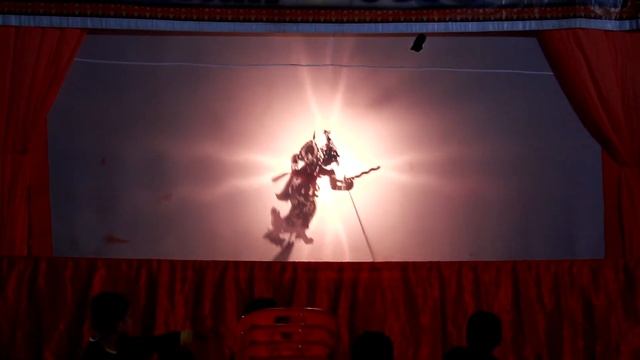 Нетуристический Таиланд: так тайцы развлекаются на ярмарке-фестивале смотреть онлайн